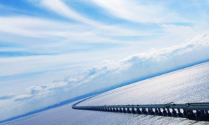 从早到晚美到窒息的水上桥梁：杭州湾跨海大桥