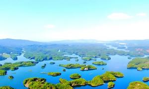 德普浮桥：韶关南雄孔江国家湿地公园浮桥栈道
