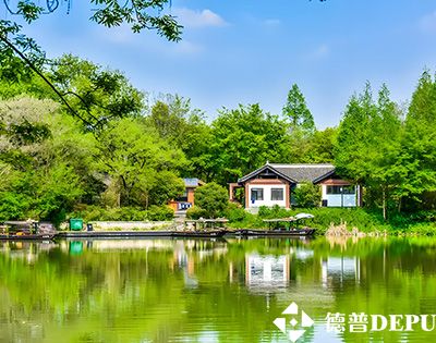 德普浮桥：杭州西溪国家湿地公园浮桥栈桥栈道