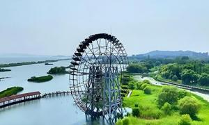 德普浮桥：苏州太湖湖滨国家湿地公园浮桥栈桥栈道