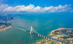 琼州海峡用大型浮桥方案有可行性吗？